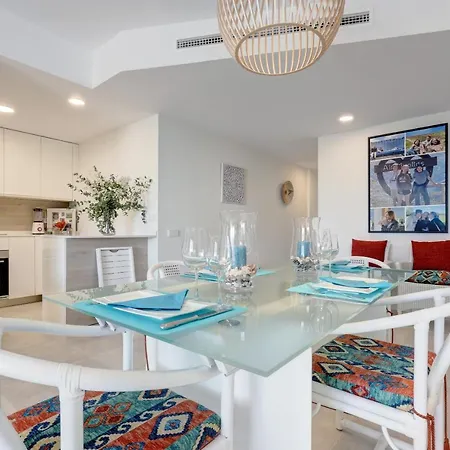 New Luxury Vanian Gardens * Estepona